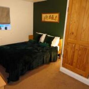 Lovely Rooms In A Quiet Place Of Woking Eksteriør billede